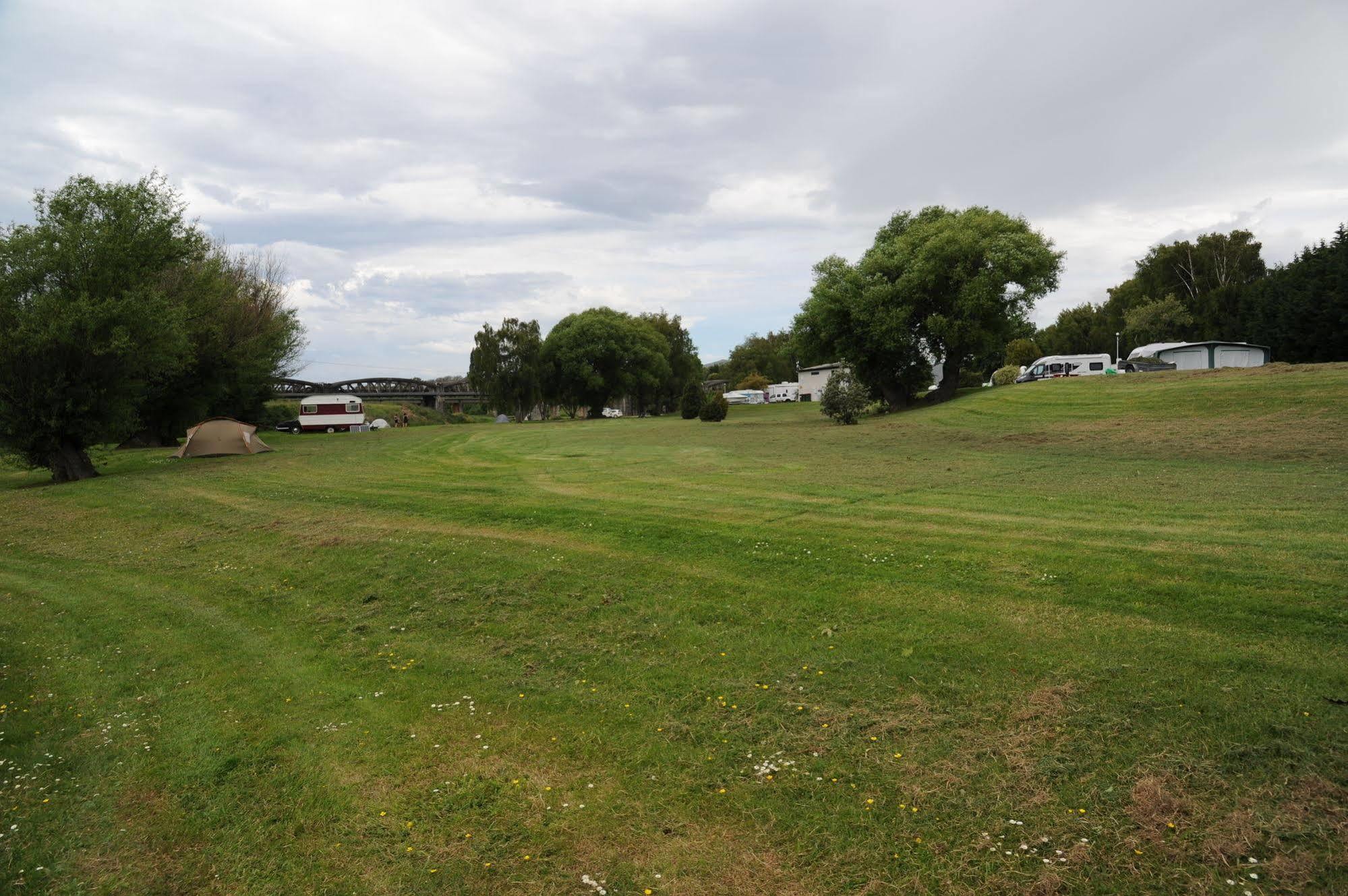 Blenheim Bridges Holiday Park Eksteriør billede
